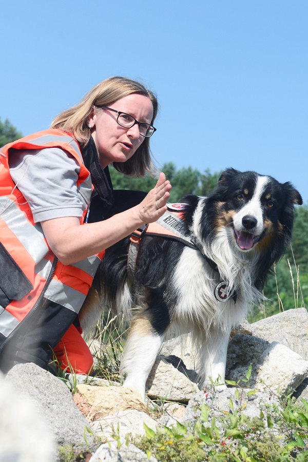 Die Johanniter-Rettungshundestaffel in Südbrandenburg ist eine Gruppe echter Lebensretter. 