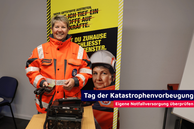 #bereitwienie: Kampagnengesicht Eike Hundhausen mit Funkgerät