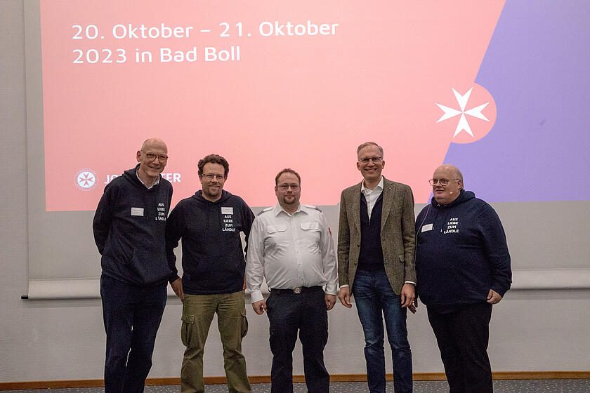 Übergabe Ehrenamtszeichen an verdiente Helfer