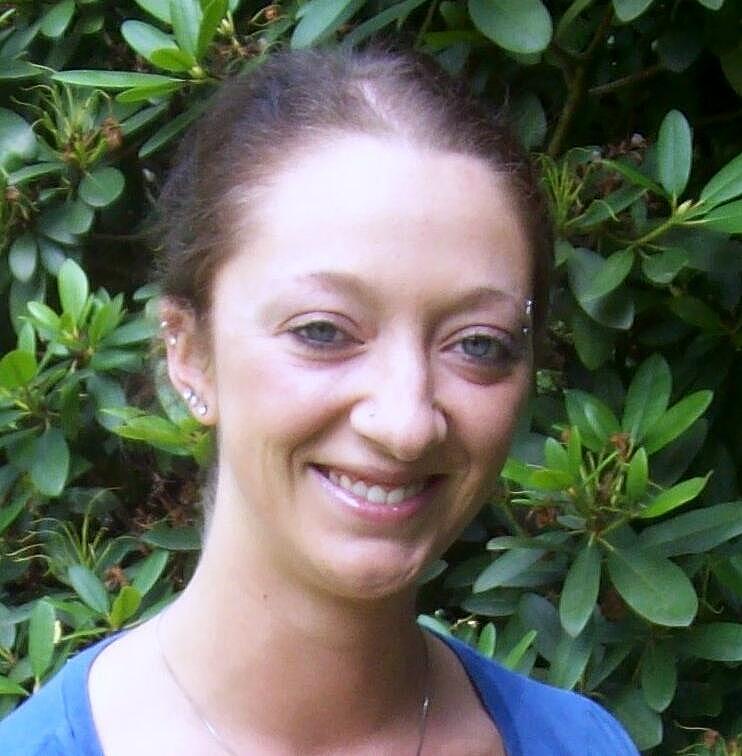 Frau Wilkening, Mitarbeiterin im Bereich Pflege