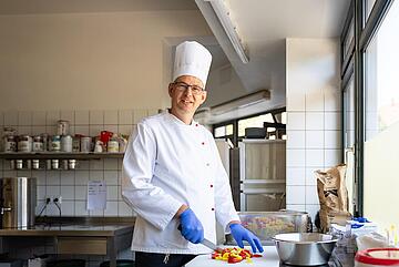 Unser Küchenteam bereitet Ihr Essen frisch zu