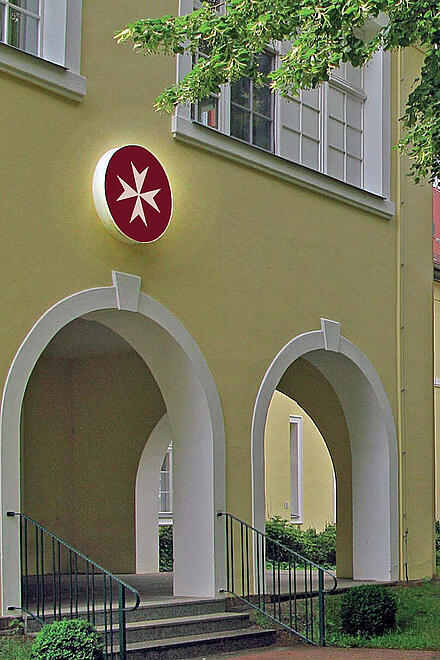 Außenansicht Johanniter-Krankenhaus Treuenbrietzen